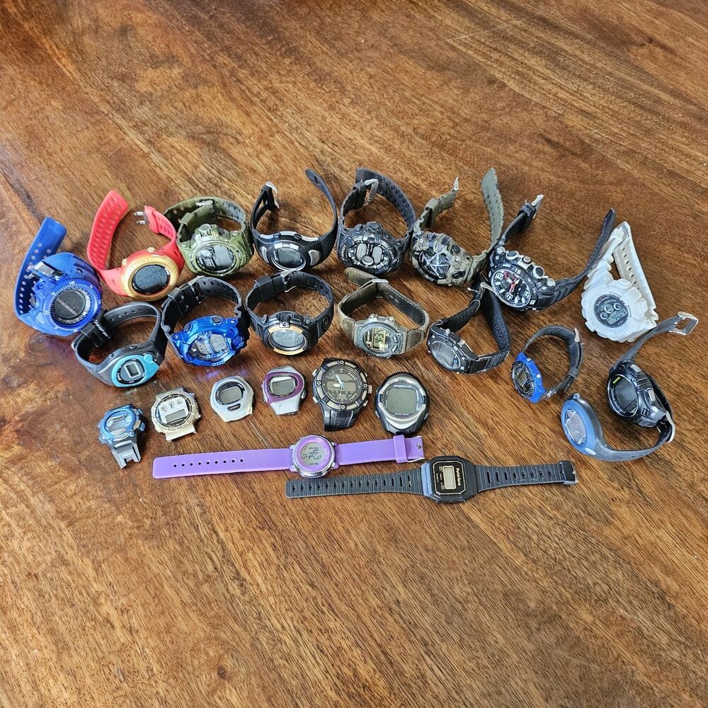 Lot Of 24 Digital Watches For Parts Or Repair